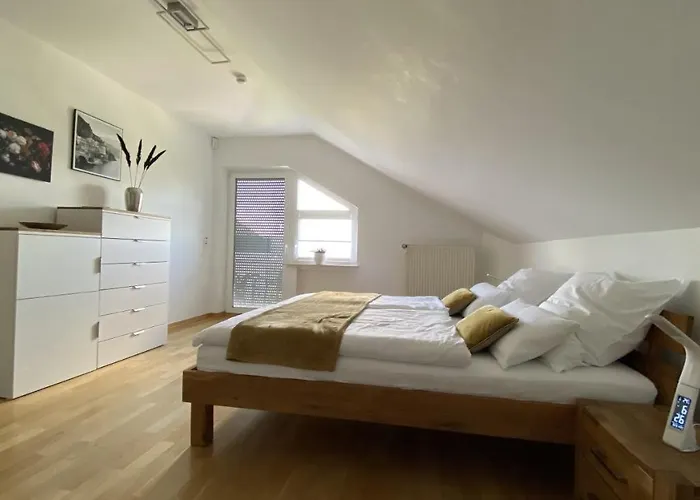 Chebello Apartament *