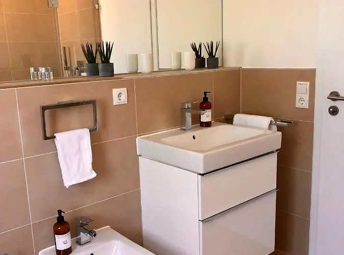 Chebello Apartament *