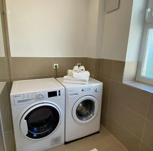 Chebello Apartament *